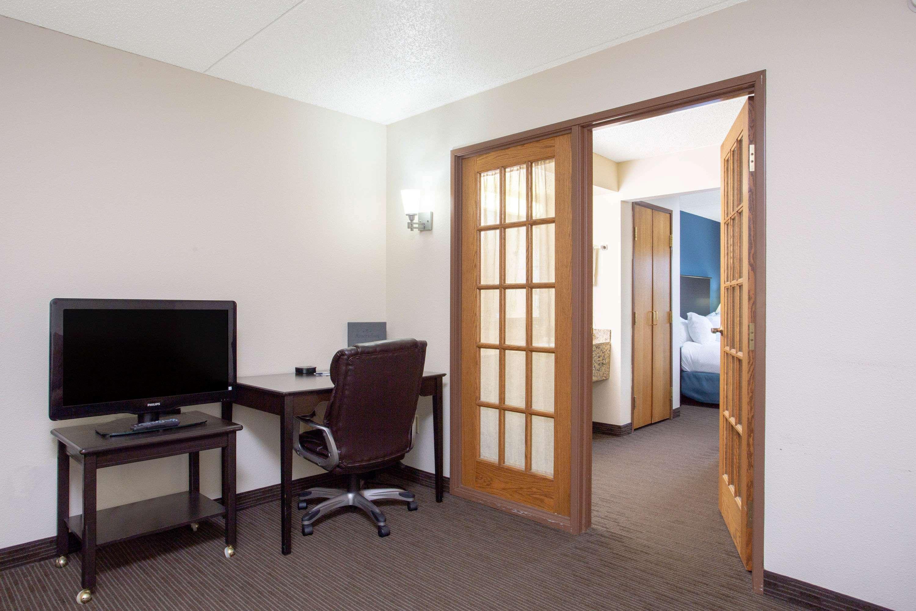 Americinn By Wyndham Green Bay West Exteriör bild