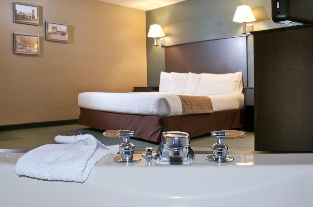 Americinn By Wyndham Green Bay West Exteriör bild
